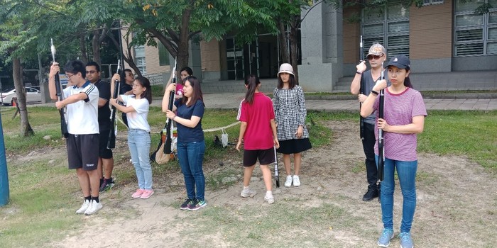 儀隊與國際學院外籍生合照
